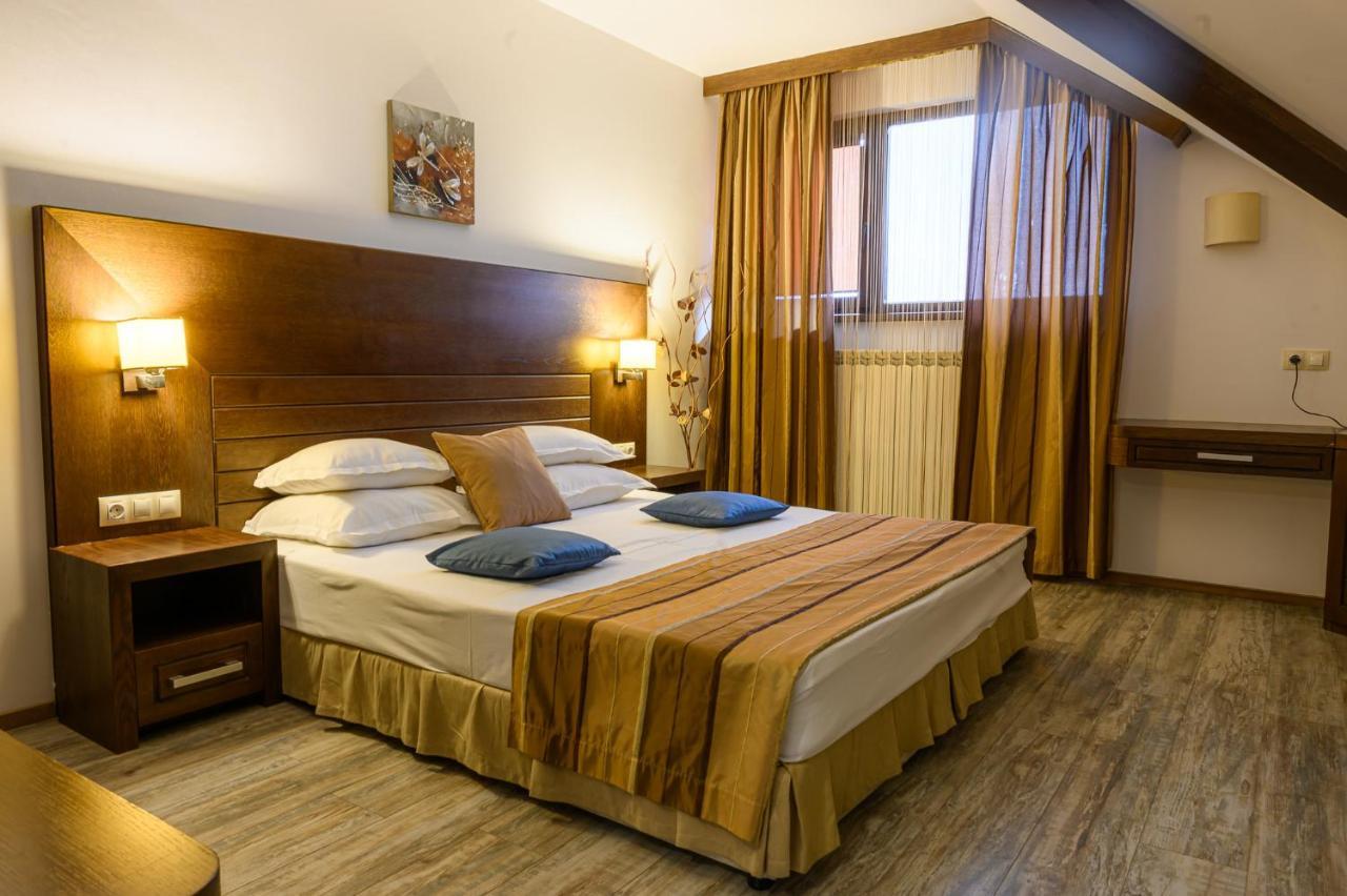 Boutique Hotel L Do Rado Sofia Exterior photo